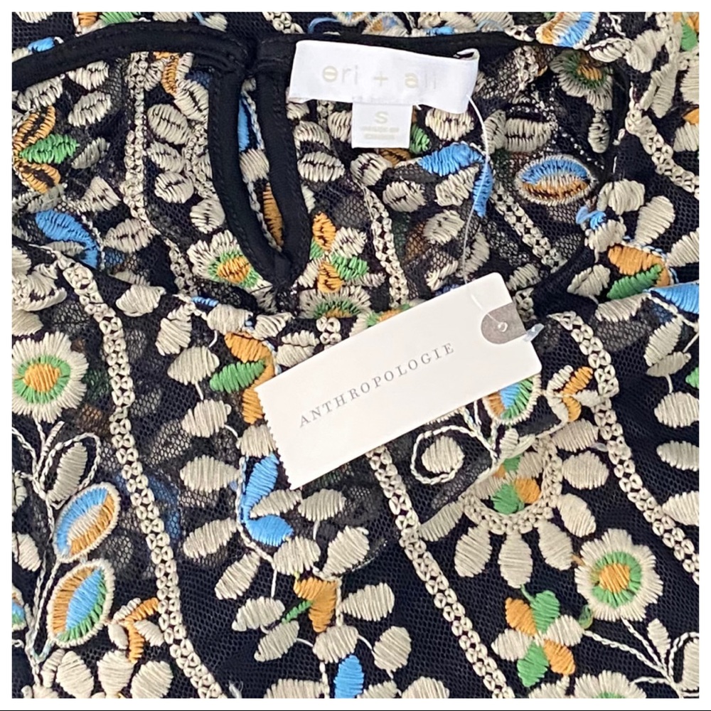 NWT Eri + Ali Haley Embroidered Top - Picture 7 of 7